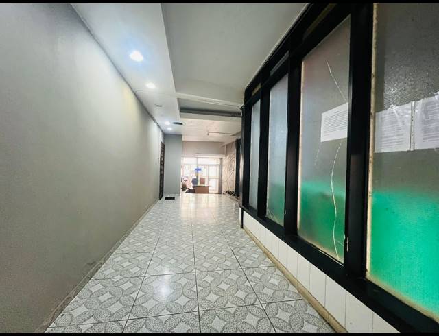 1.5 BEDROOM APARTMENT FOR SALE IN POINT WATERFRONT